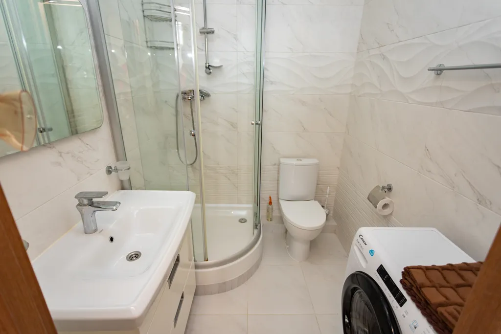 Роскошный двухуровневый апартамент люкс