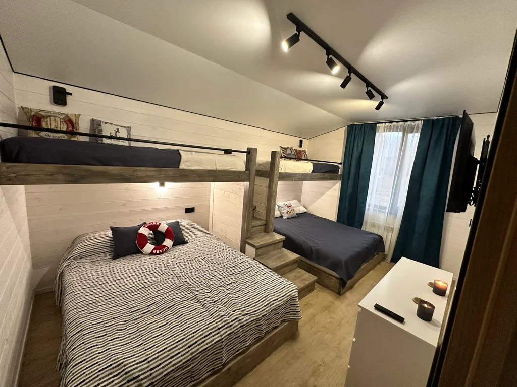 Новый коттедж с горячим бассейном