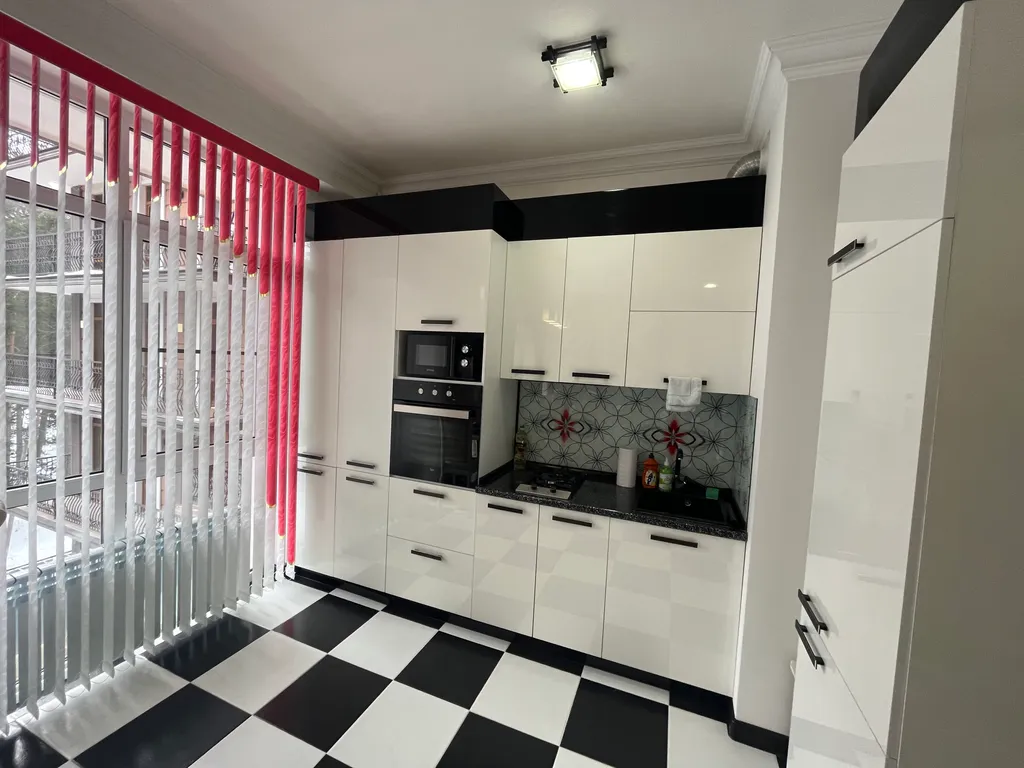 Комфортная и уютная квартира-студия с видом на горы — аренда посуточно в Терскол