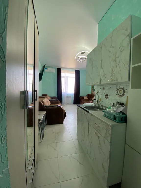 Квартира Апартаменты улучшенный номер Люкс с балконом с видом на море — Анапа