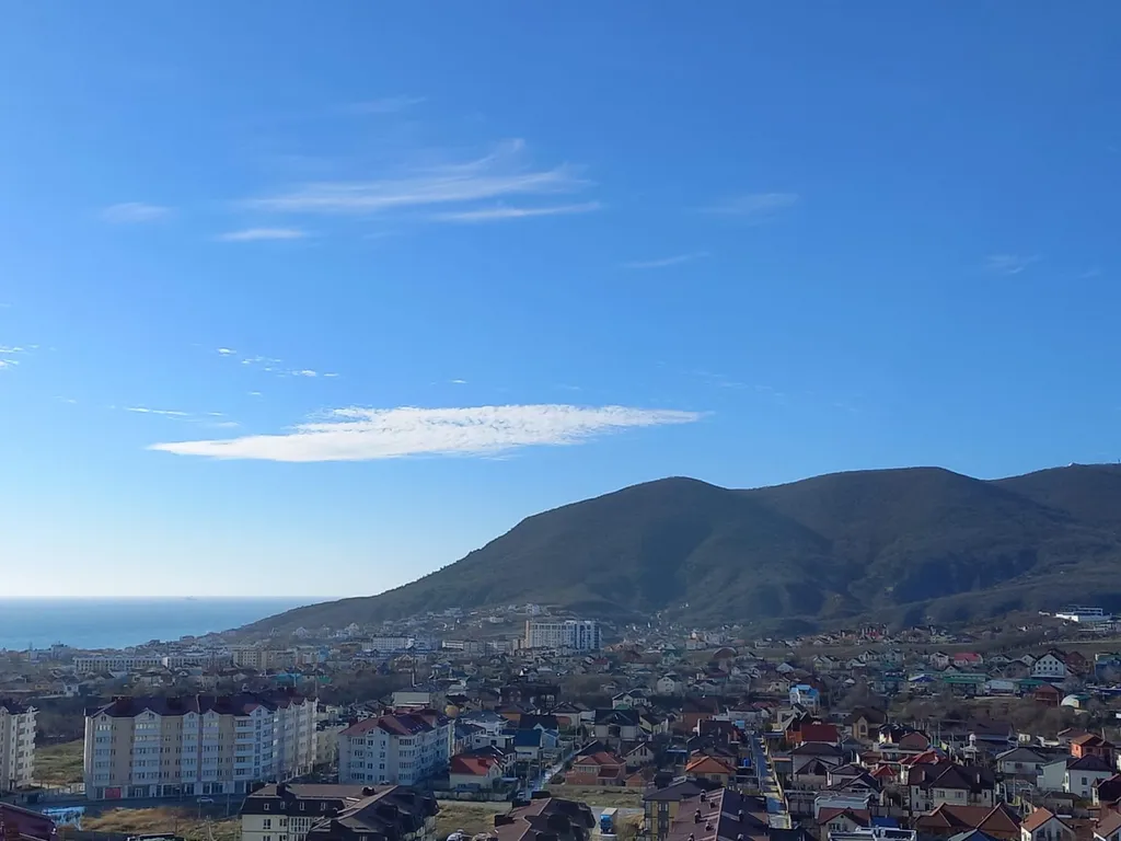 Квартира студия с видом на море, горы и город