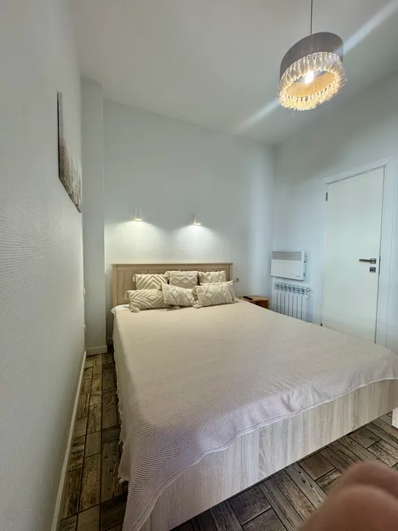 Просторные апартаменты с 2 спальнями в центре