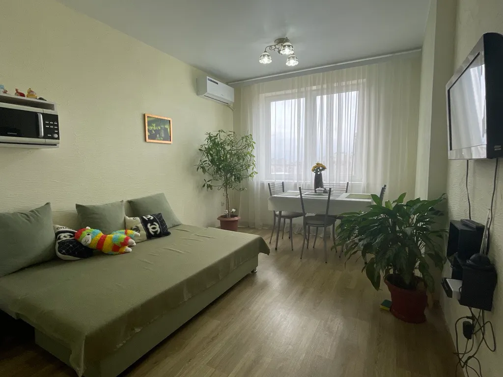 Квартира Квартира Уютная евродвушка недалеко от парка Галицкого и Краевой больницы 1 — Краснодар