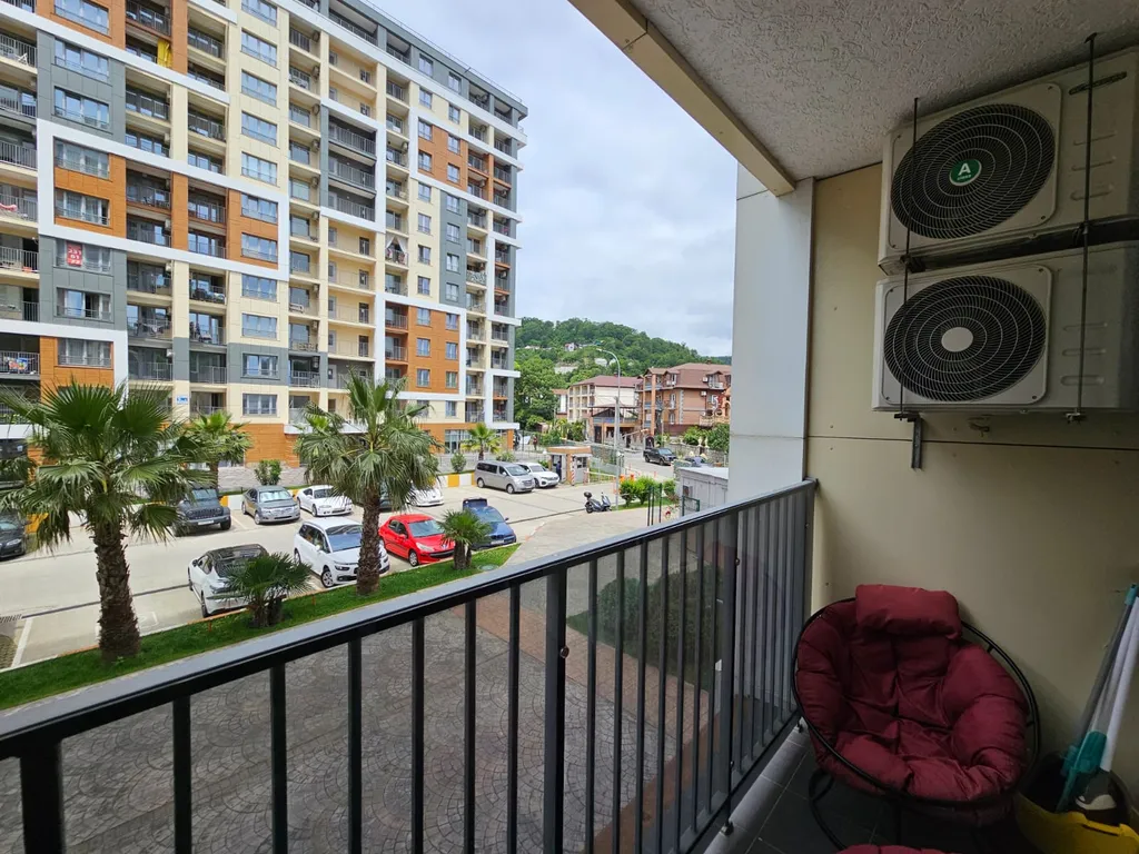 Большая квартира на первой береговой