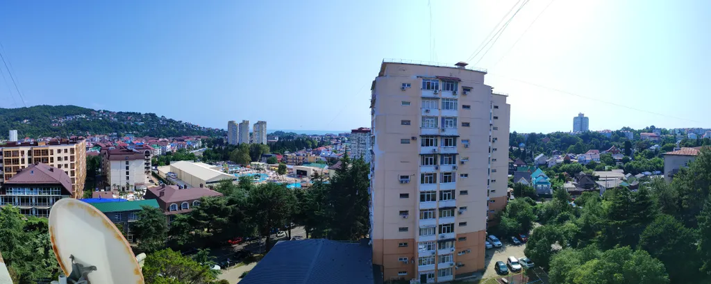 Уютная квартира в центре с видом на море