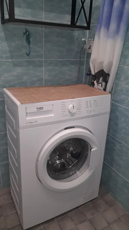 1 комнатная квартира в тихом районе с озером (3 гостя)