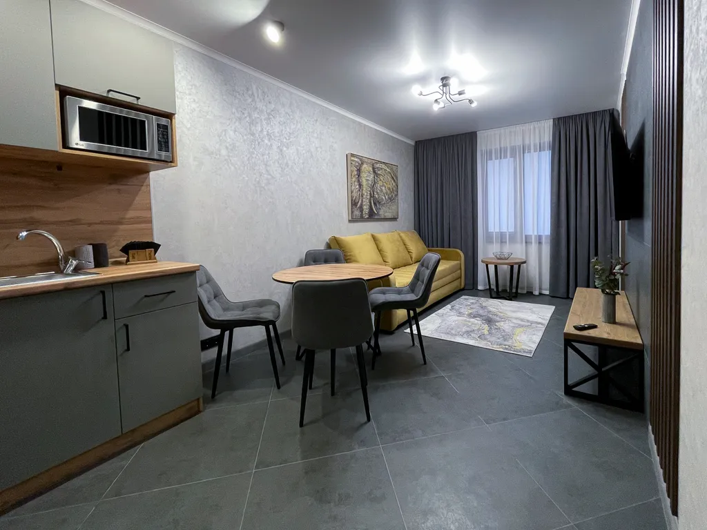 Уютный дом с двумя раздельными квартирами в центре