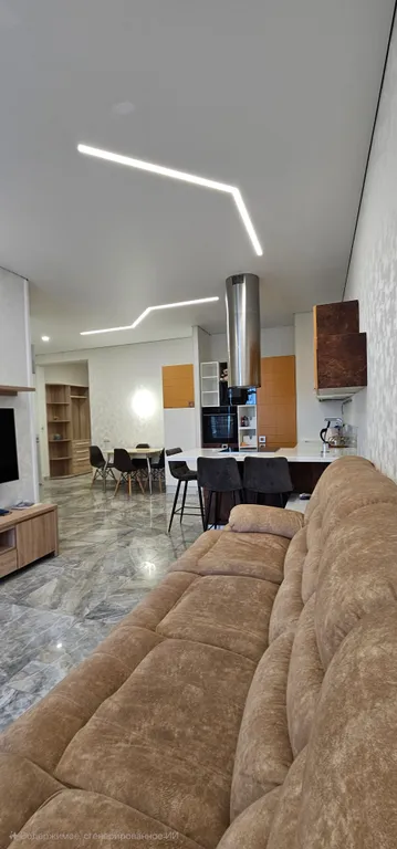 Стильная квартира на берегу