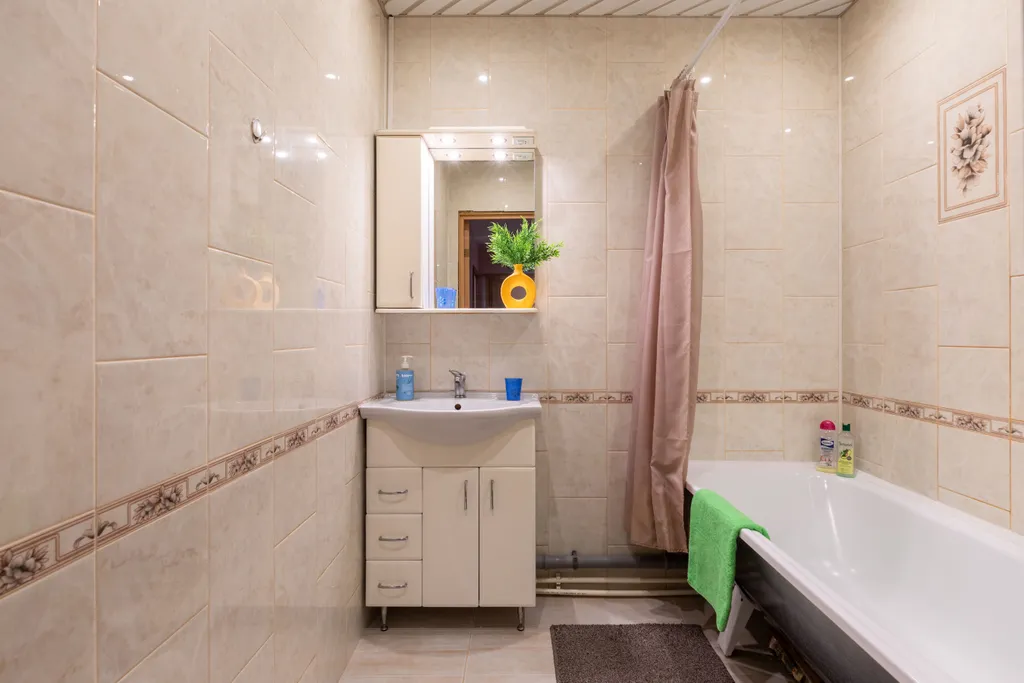 Евро трёхкомнатная квартира рядом с метро