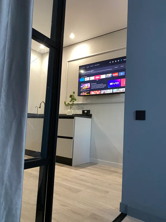 Стильная квартира в 10 минутах от моря пешком