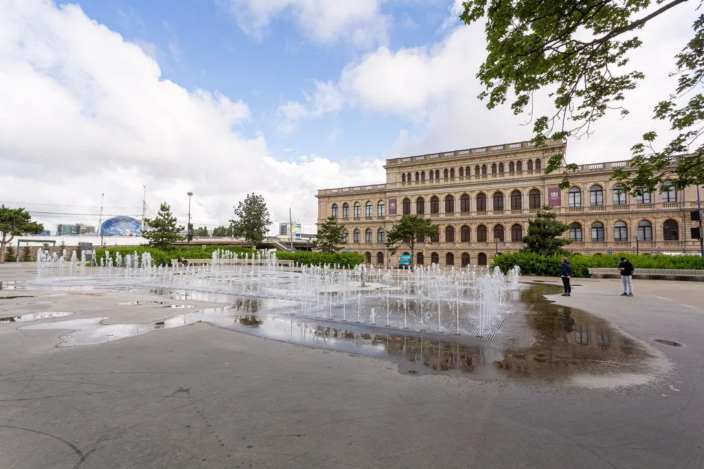 Квартира Апартаменты у поющего фонтана — Калининград