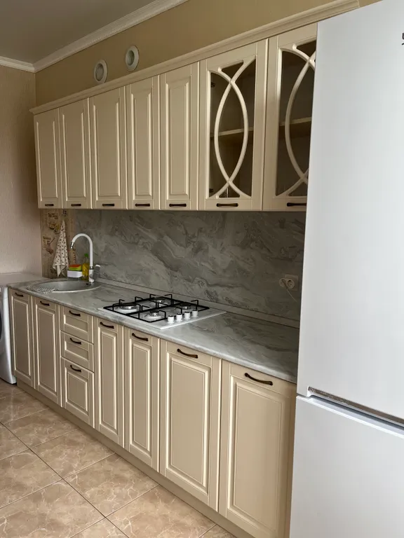 Светлая 2-комнатная квартира со всеми удобствами