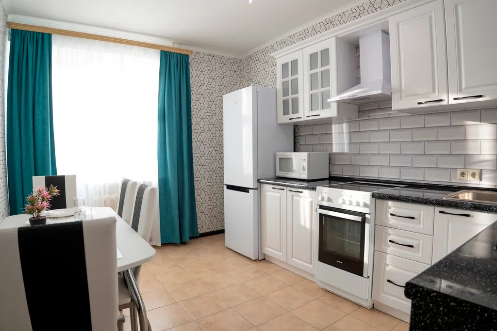 Квартира 1-комнатная квартира Black&white на Московском тракте — Тюмень