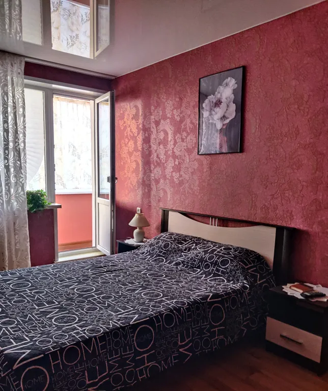 Красивая квартира вблизи живописной набережной