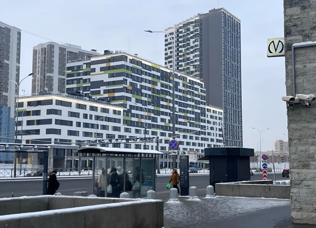 Новый 2-комнатный апартамент с дизайнерским ремонтом у метро