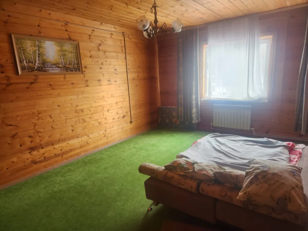 Просторный дом с баней