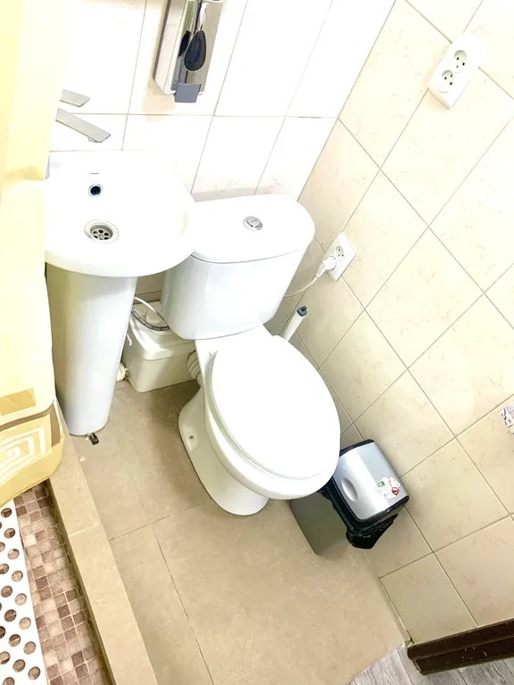 Уютная  квартира в тихом районе 5 мин до метро