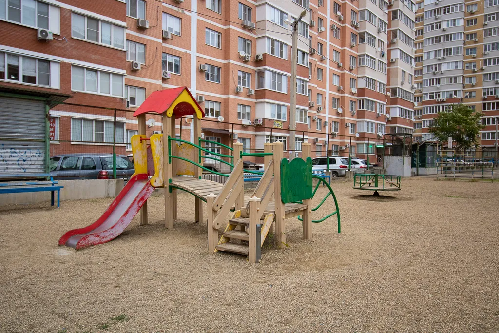 Квартира Просторная квартира в центре Юбилейного у прекрасной Набережной р Куба — Краснодар