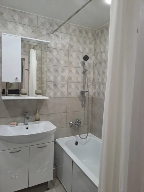 Уютная студия на высоком берегу рядом с морем