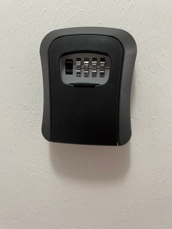 Студия с видом на озеро