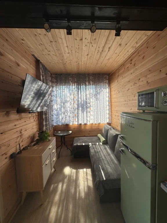 Коттедж Дом под грецким орехом — аренда посуточно в Тамань