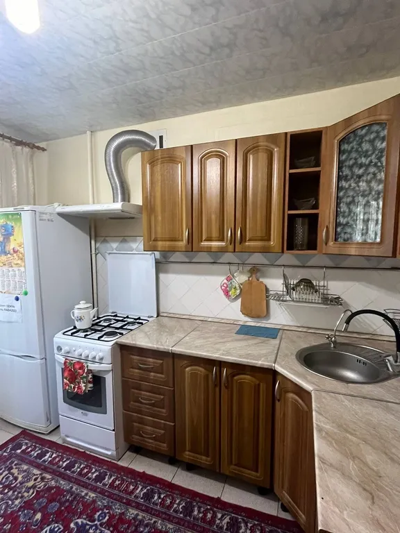 Тихая двухкомная квартира с двумя двухспальными кроватями