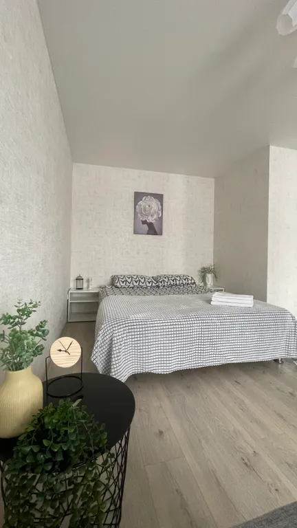 Комфортная квартира на площади Гагарина, жд вокзал