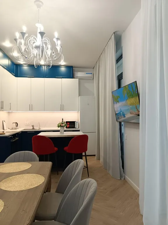 Уютные апартаменты с бассейном в резиденции Европа