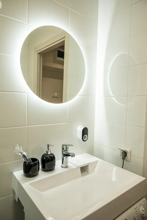 Уютная, красивая квартира-студия The Room Black