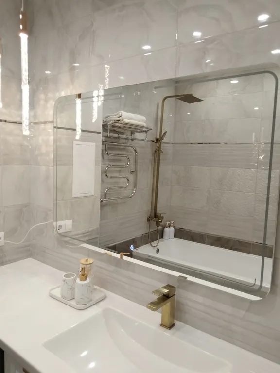 Новая квартира в центре. С видом на три моста