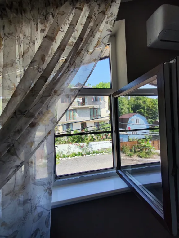 Новый номер рядом с морем