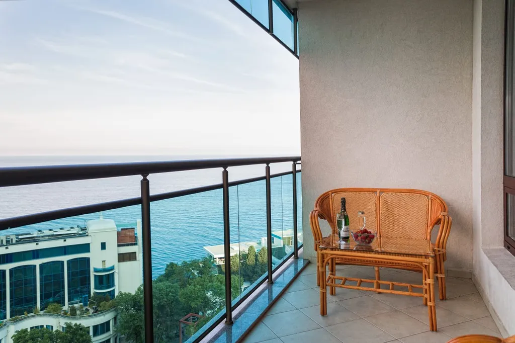 Квартира в ЖК Парус с террасой, с панорамой на море в приморском парке