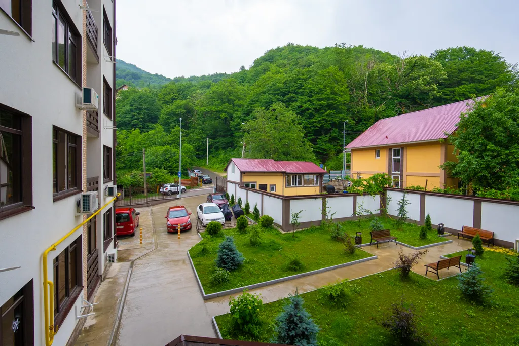 Квартира 2-к квартира с видом на горы — Красная Поляна