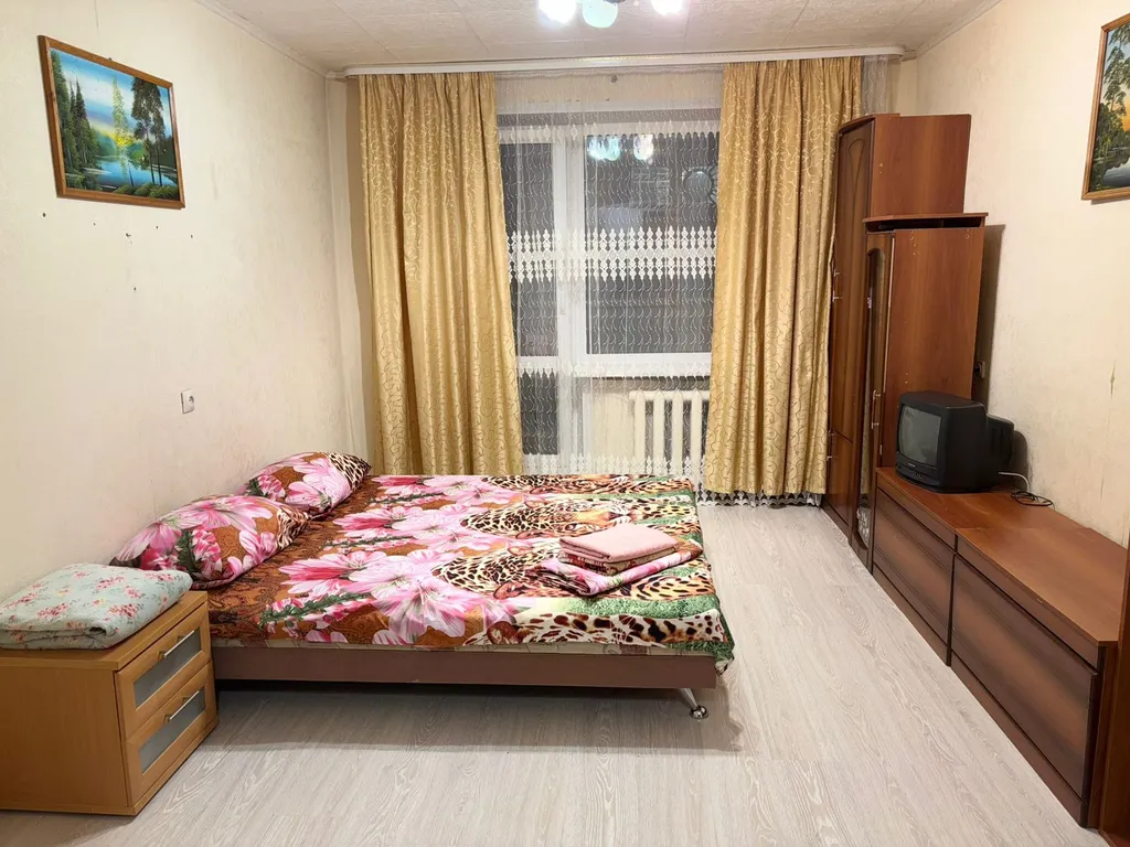 2-комнатная Квартира — аренда посуточно в Екатеринбург