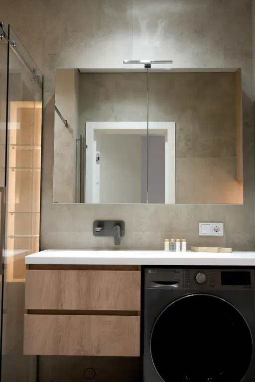 Студия RAF с видом на открытое море