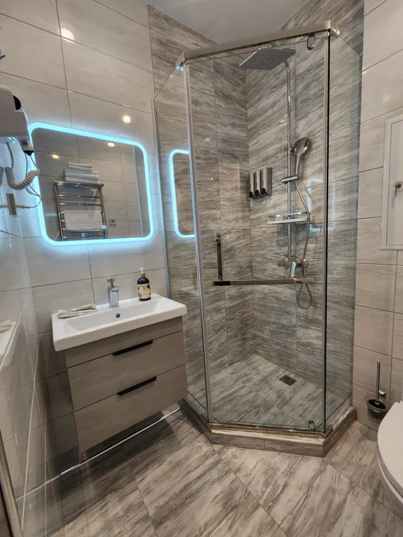 Современные апартаменты