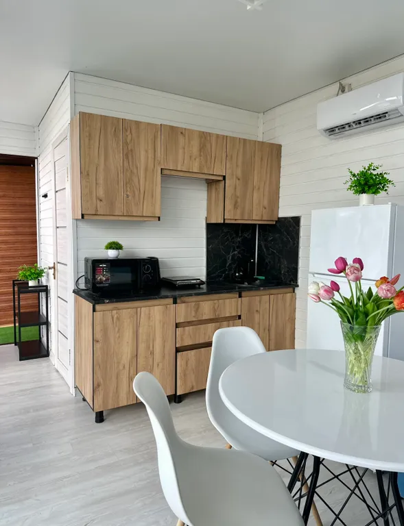 Домики у моря Дербент