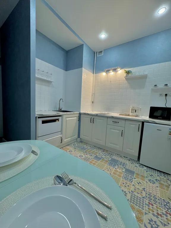 Комфортная квартира в центре города на набережной реки Волги