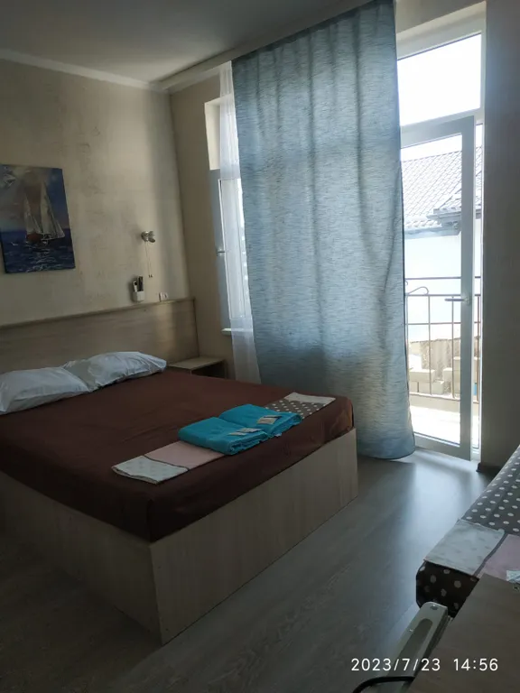 Уютная отдельная комната полулюкс