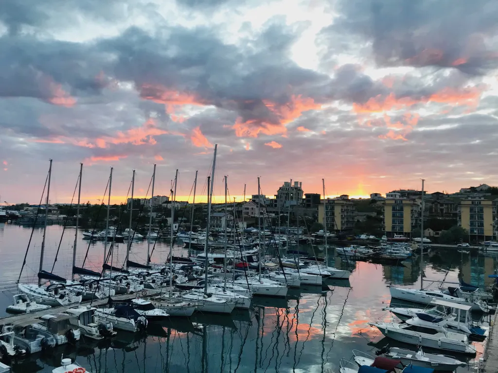 Квартира Квартира Happiness apart с видом на яхты и море — Севастополь