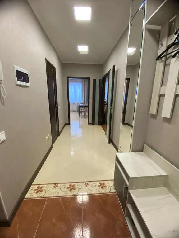 Уютная квартиpa в центрe города с прекрасным вечерним видом на город