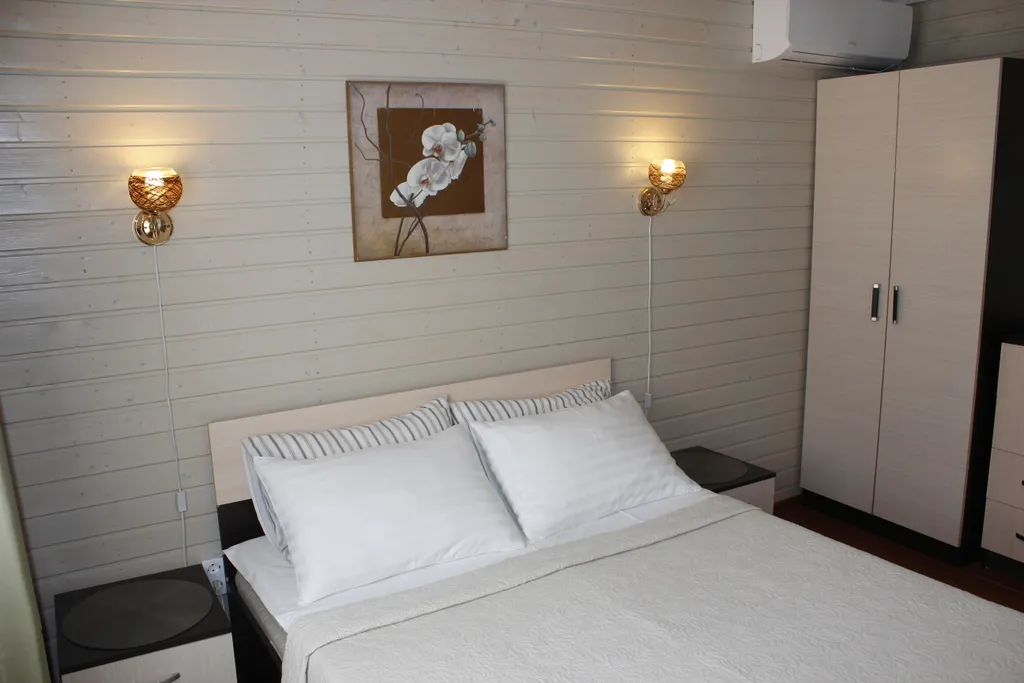 Апартамент двухкомнатный с видом на море первый этаж