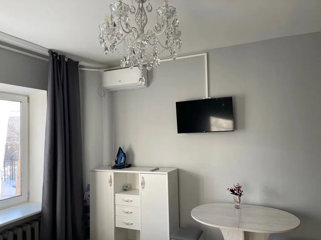 Уютная квартира-студия возле Вавилона