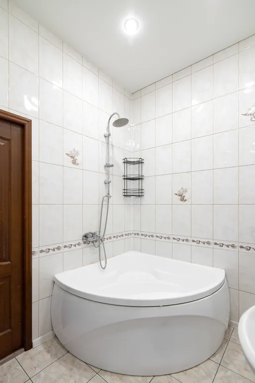 "Алиса в стране чудес", 2-х комн. квартира в центре города