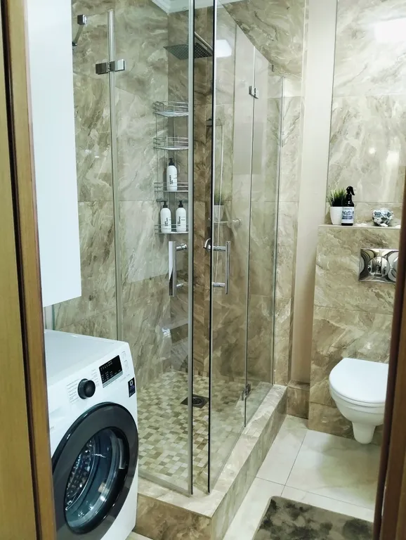 Студия у метро