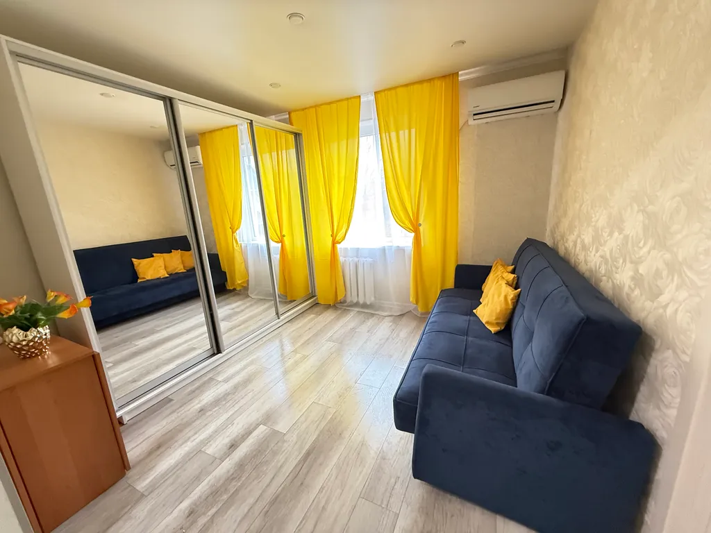 Комфортная двухкомнатная квартира — аренда посуточно в Ставрополь