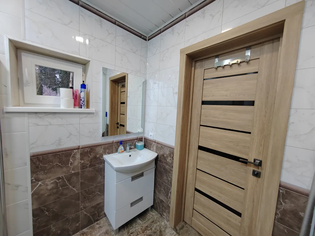 Домик у леса