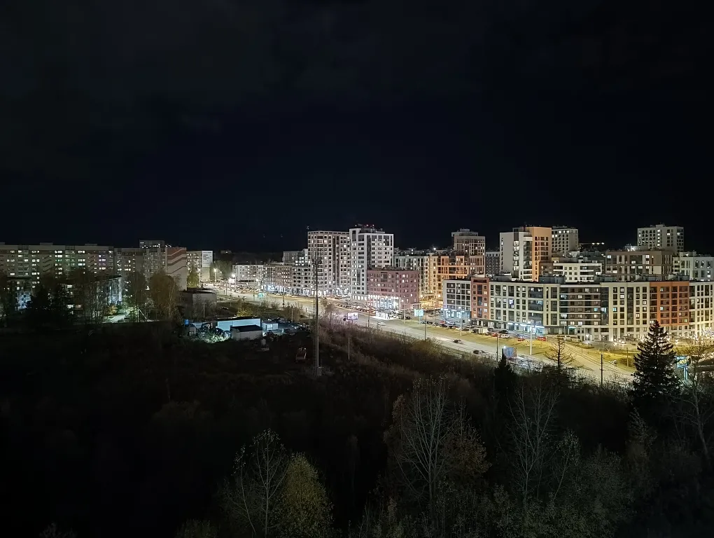 Просторная евро-двухкомнатная квартира в 10 минутах от центра