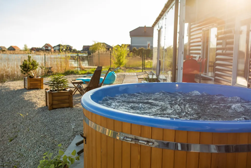 Коттедж Дом на берегу озера с банным чаном — Сокольники