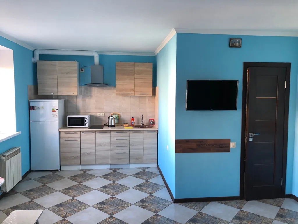 Квартира-студия голубая